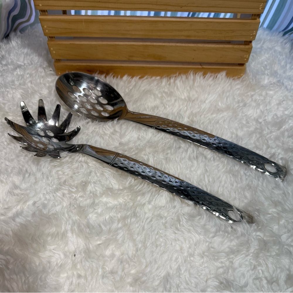 Lot 2 Pc Set Stainless China Slotted Spoon & Pasta Server Hammered EUC